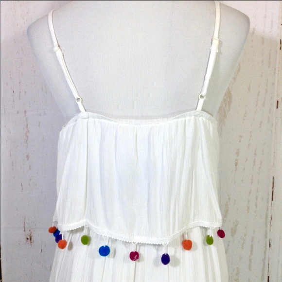 NWT White Pom Pom Trim Long Maxi Dress Size Medium - Picture 6 of 9